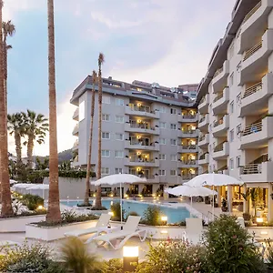 Aqua The Breeze (adults Only +18) Santa Susanna